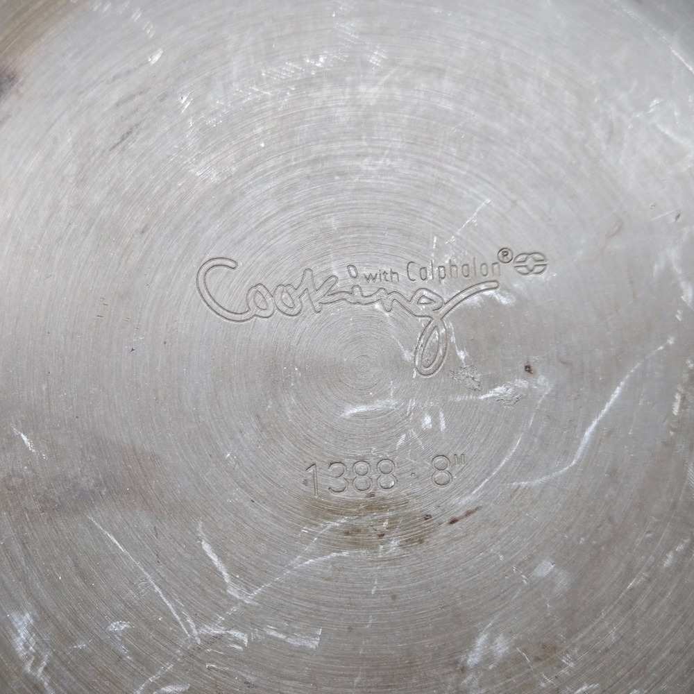 Cooking with Calphalon 8 Inch Nonstick Hard Anodized Aluminum Frying Pan 1388 - Picture 9 of 9